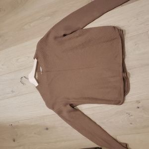 Aritzia Babaton caramel sweater in small
